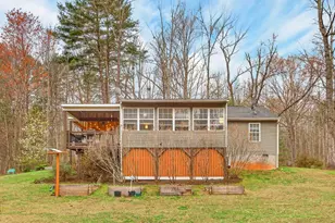 2586 W Hoover Rd, Haywood, VA 22722 - Photo 31