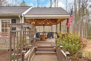 2586 W Hoover Rd, Haywood, VA 22722 - Photo 3