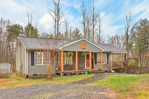 2586 W Hoover Rd, Haywood, VA 22722 - Photo 33