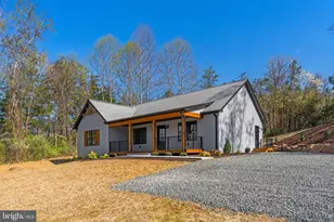 1787 Thoroughfare Rd, Brightwood, VA 22715 - Photo 3