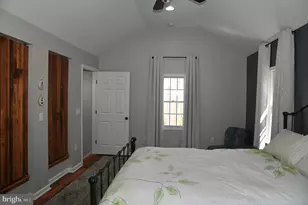 4601 S Blue Ridge Turnpike, Rochelle, VA 22738 - Photo 17