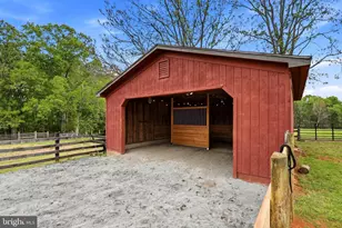 481 James City Rd, Reva, VA 22735 - Photo 49