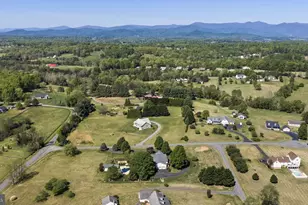 64 Rolling Green Ln, Brightwood, VA 22715 - Photo 51