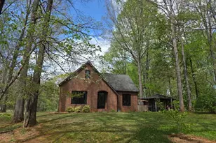5060 Ridgeview Rd, Reva, VA 22735 - Photo 1