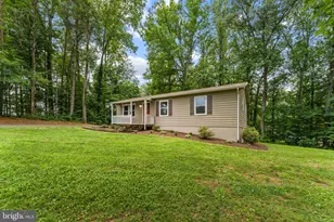 1821 James City, Reva, VA 22735 - Photo 5