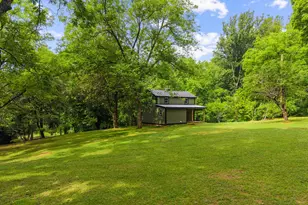 2303 W Hoover Rd, Haywood, VA 22722 - Photo 41