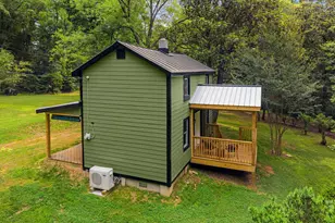 2303 W Hoover Rd, Haywood, VA 22722 - Photo 3