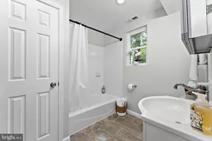 2303 W Hoover Rd, Haywood, VA 22722 - Photo 29