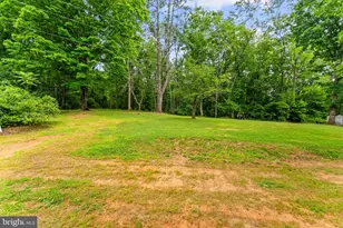2303 W Hoover Rd, Haywood, VA 22722 - Photo 37