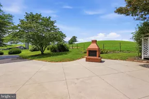 6117 S F T Valley Rd, Etlan, VA 22719 - Photo 23