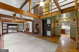 554 Arrington Mountain Rd, Haywood, VA 22722 - Photo 17