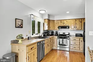 5451 S F T Valley Rd, Etlan, VA 22719 - Photo 11