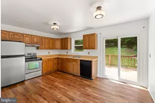 2302 Thoroughfare Rd, Brightwood, VA 22715 - Photo 9