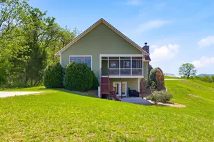 60 Great Valley Ln, Natural Bridge, VA 24578 - Photo 11