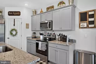 115 Waterfront Dr, Raphine, VA 24472 - Photo 11