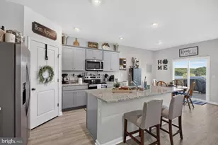 115 Waterfront Dr, Raphine, VA 24472 - Photo 9