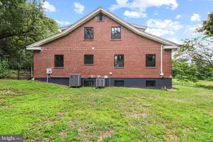 957 Wert Faulkner Hwy, Natural Bridge Station, VA 24579 - Photo 31