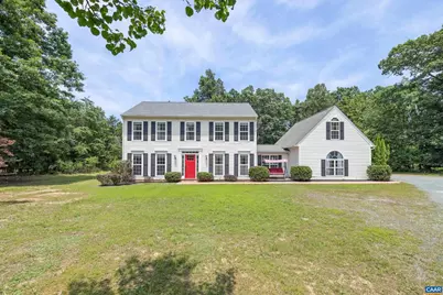 366 Saint Ivy Ave, Troy, VA 22974 - Photo 1