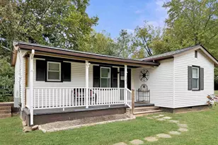 263 Main St, Palmyra, VA 22963 - Photo 1