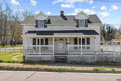 276 E 29th St, Buena Vista, VA 24416 - Photo 1