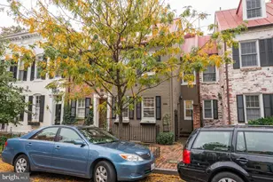 1564 33rd St NW, Washington, DC 20007 - Photo 1