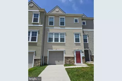 429 Woodcrest Drive SE, Washington, DC 20032 - Photo 1