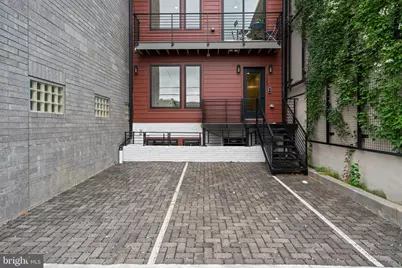 733 8th Street SE #P-2, Washington, DC 20003 - Photo 1