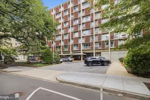 800 4th St SW, Washington, DC 20024 - Photo 1