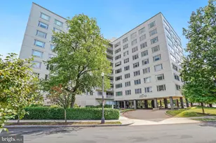 2475 Virginia Ave NW, Washington, DC 20037 - Photo 1