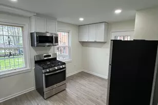 808 Division Ave NE, Washington, DC 20019 - Photo 11