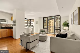 1117 10th St NW, Washington, DC 20001 - Photo 1