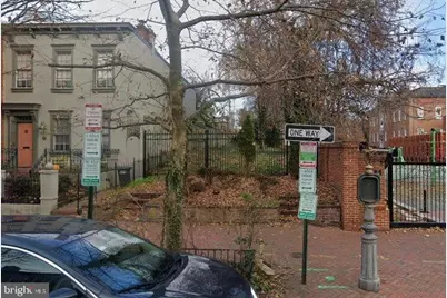 3245 O Street NW, Washington, DC 20007 - Photo 1
