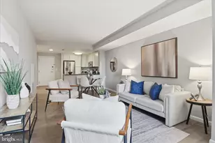 355 I Street SW, Washington, DC 20024 - Photo 1