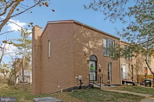 800 Wheeler Hill Dr SE, Washington, DC 20032 - Photo 1