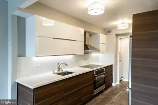 1001 26th St NW, Washington, DC 20037 - Photo 1