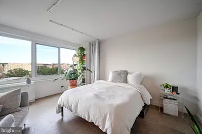 1330 New Hampshire Avenue NW #822, Washington, DC 20036 - Photo 1