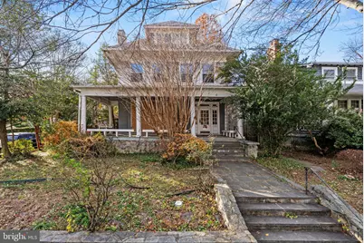 2700 36th Street NW, Washington, DC 20007 - Photo 1