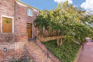 631 D St SE, Washington, DC 20003 - Photo 1