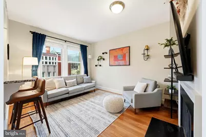 18 9th Street NE #305, Washington, DC 20002 - Photo 1