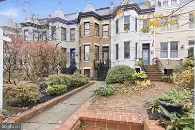 1319 East Capitol Street SE, Washington, DC 20003 - Photo 1