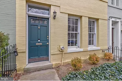 123 E Street SE, Washington, DC 20003 - Photo 1