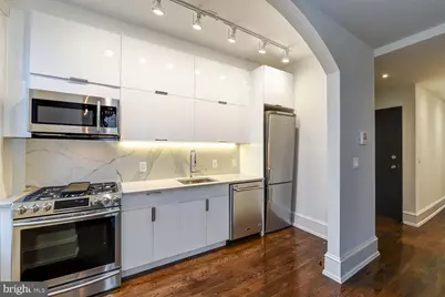 501 Seward Square SE #6, Washington, DC 20003 - Photo 1