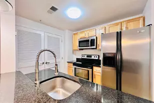 1108 Columbia Rd NW, Washington, DC 20009 - Photo 1