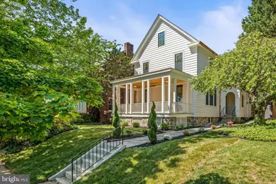 2710 36th Street NW, Washington, DC 20007 - Photo 1