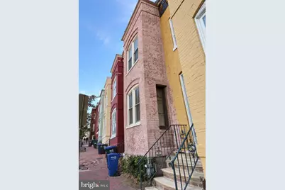 1211 34th Street NW, Washington, DC 20007 - Photo 1