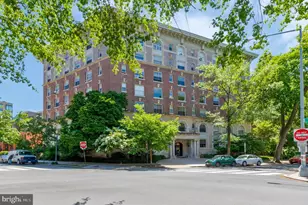 2039 New Hampshire Ave NW, Washington, DC 20009 - Photo 1