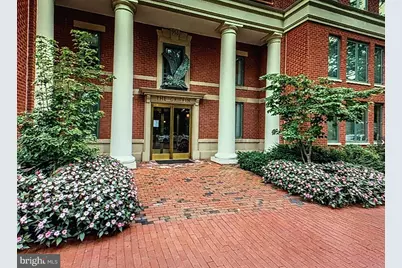 955 26th Street NW #506, Washington, DC 20037 - Photo 1
