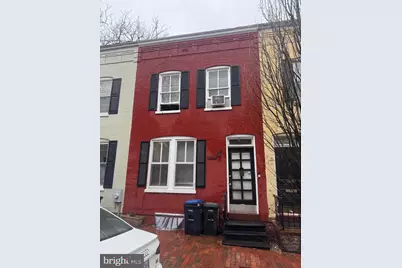1233 33rd Street NW, Washington, DC 20007 - Photo 1