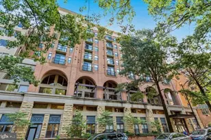 1111 25th St NW, Washington, DC 20037 - Photo 1