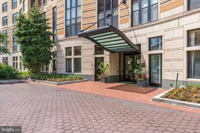 400 Massachusetts Avenue NW #622, Washington, DC 20001 - Photo 1